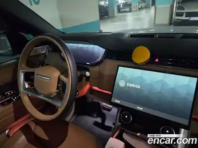 Land Rover Range-Rover 2023 4.4 Автомат в Москве № 543172, миниатюра 5