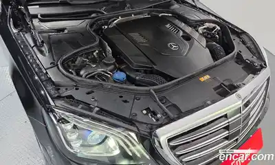 Mercedes-Benz S-Class 2020 4.0 Автомат в Москве № 543470, миниатюра 6