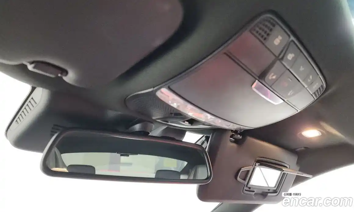 Mercedes-Benz C-Class 2018 4.0 Автомат в Москве № 543520, фото 18