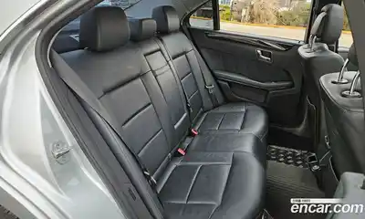 Mercedes-Benz E-Class 2011 2.1 Автомат в Москве № 543683, миниатюра 11