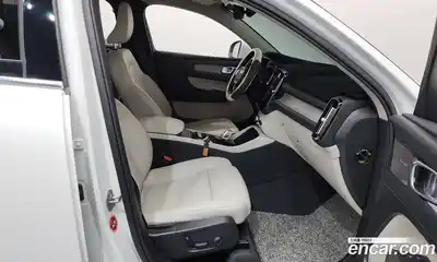 Volvo XC40 2025 2.0 Автомат в Москве № 544907, миниатюра 11