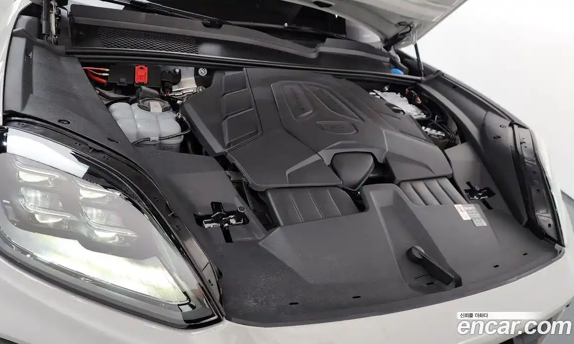 Porsche Cayenne 2025 3.0 Автомат в Москве № 545362, фото 6