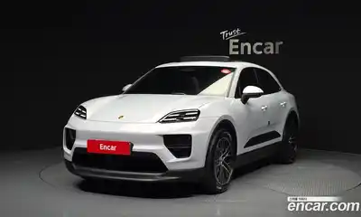 Porsche Macan, 2025