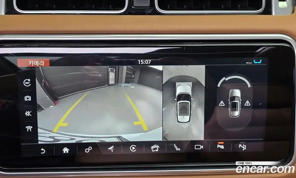 Land Rover Range-Rover 2021 3.0 Автомат в Москве № 546292, фото 16