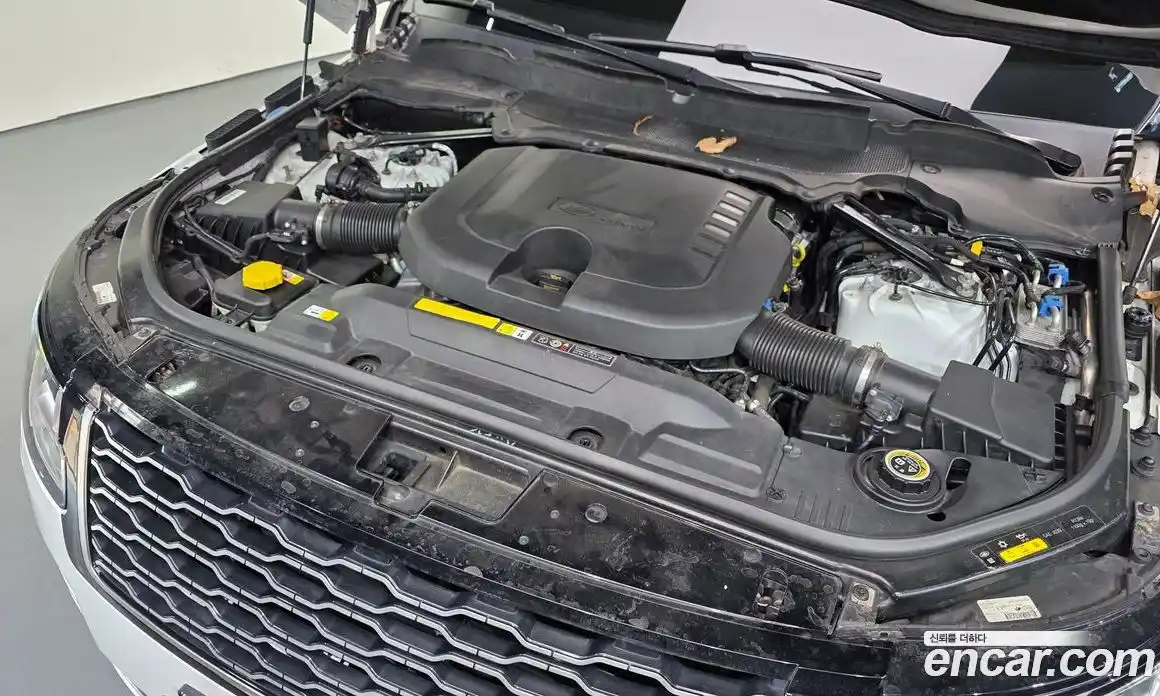 Land Rover Range-Rover 2021 3.0 Автомат в Москве № 546292, фото 6