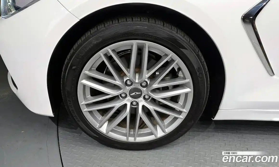 Genesis G70 2019 2.0 Автомат в Москве № 56662, фото 17