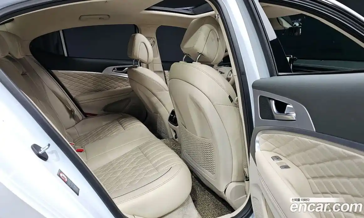 Genesis G70 2018 3.3 Автомат в Москве № 57387, фото 11