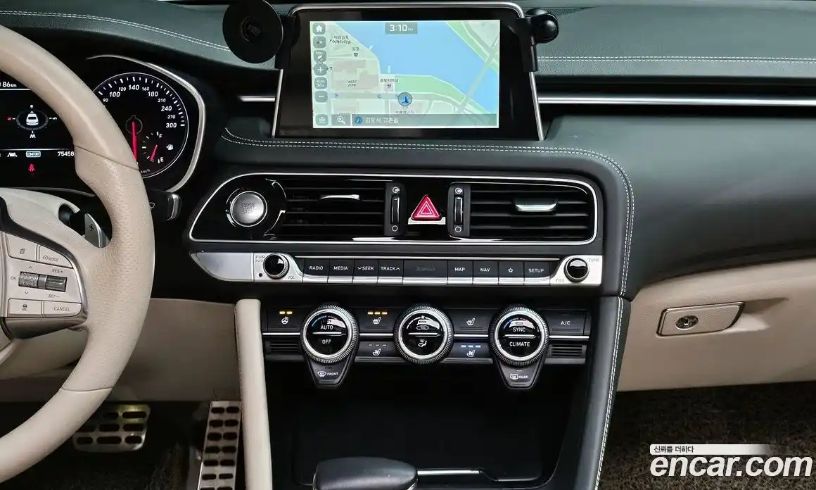 Genesis G70 2018 3.3 Автомат в Москве № 57387, фото 16