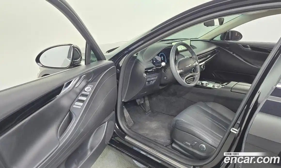 Genesis G80 2024 2.5 Автомат в Москве № 83906, фото 2