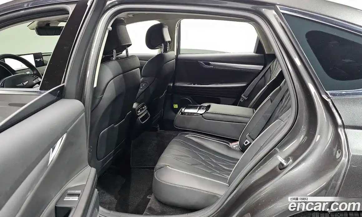 Genesis G80 2022 2.5 Автомат в Москве № 85597, фото 9