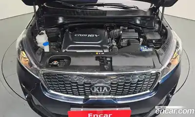 Kia Sorento 2018 2.0 Автомат в Москве № 102045, миниатюра 2