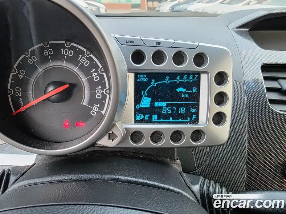 Chevrolet Spark 2013 1.0 Автомат в Москве № 103949, фото 18