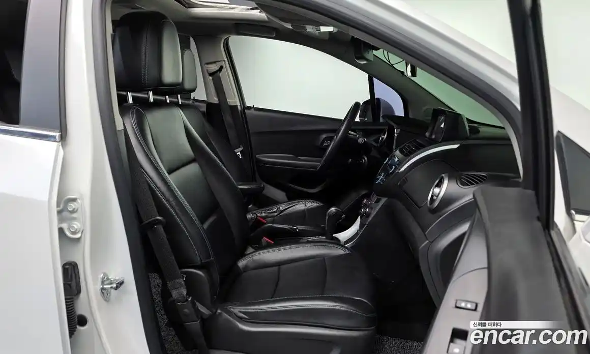 Chevrolet Trax 2015 1.4 Автомат в Москве № 105682, фото 5