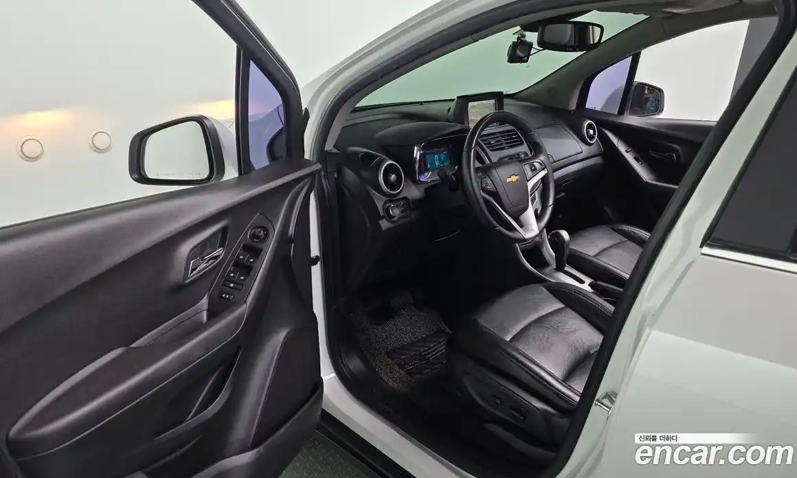 Chevrolet Trax 2015 1.4 Автомат в Москве № 105682, фото 6