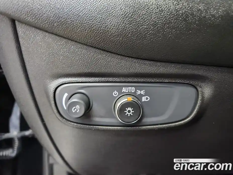 Chevrolet Equinox 2022 1.5 Автомат в Москве № 105957, фото 3