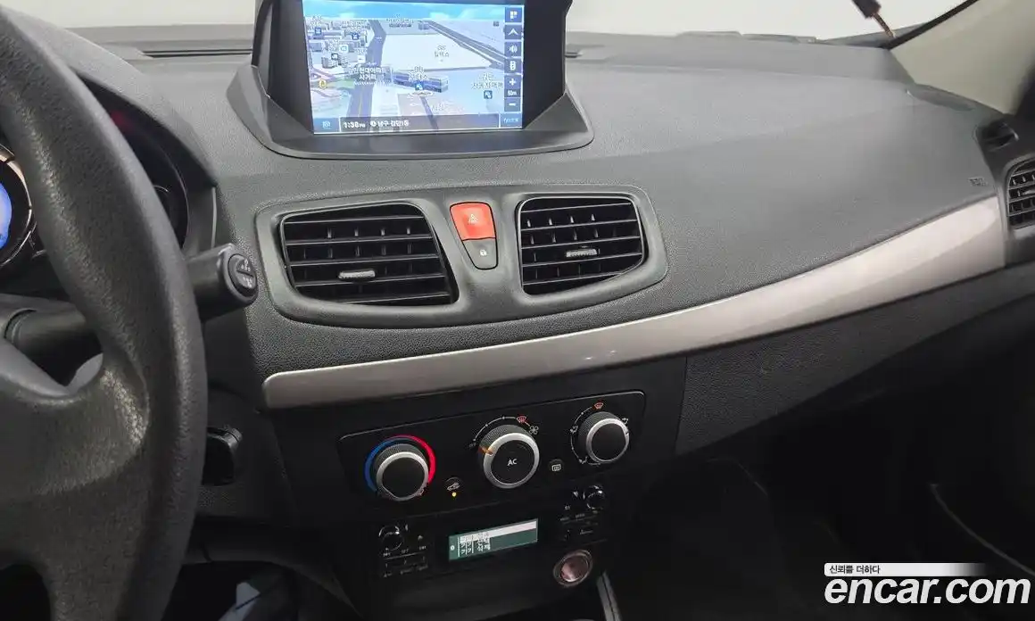 Renault SM3 2014 1.6 Автомат в Москве № 107272, фото 3