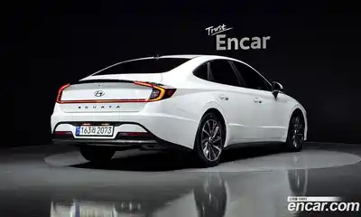 Hyundai Sonata 2022 2.0 Автомат в Москве № 108888, миниатюра 12