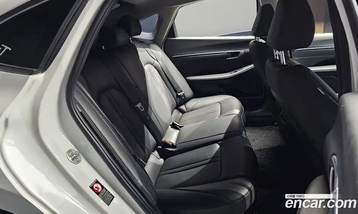 Hyundai Sonata 2022 2.0 Автомат в Москве № 108888, фото 16