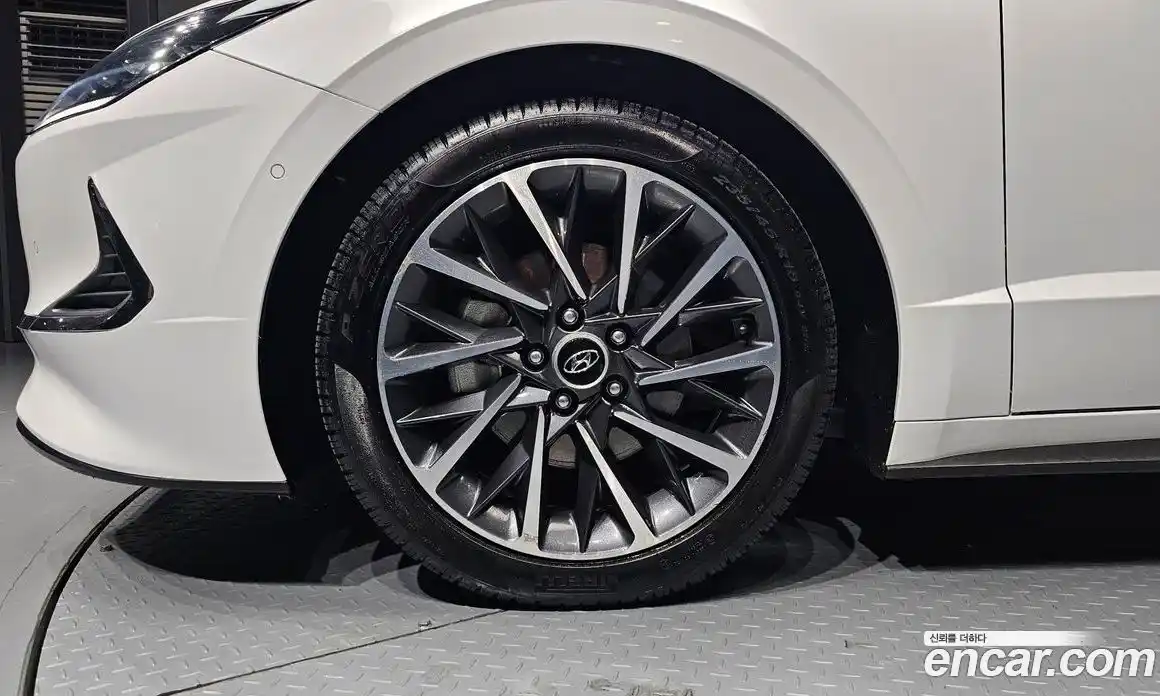 Hyundai Sonata 2022 2.0 Автомат в Москве № 108888, фото 20