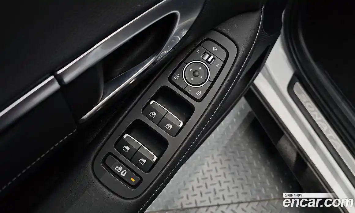 Hyundai Sonata 2022 2.0 Автомат в Москве № 108888, фото 8