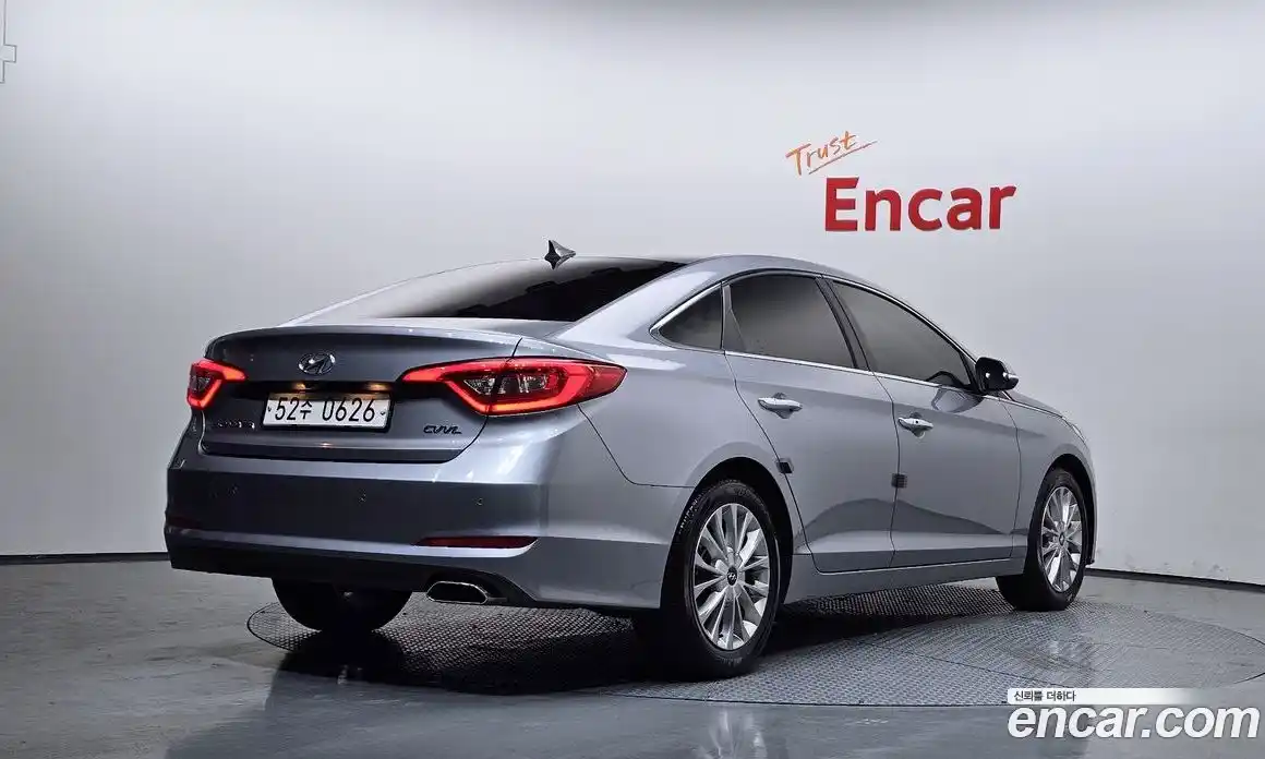 Hyundai Sonata 2016 2.0 Автомат в Москве № 113366, фото 16