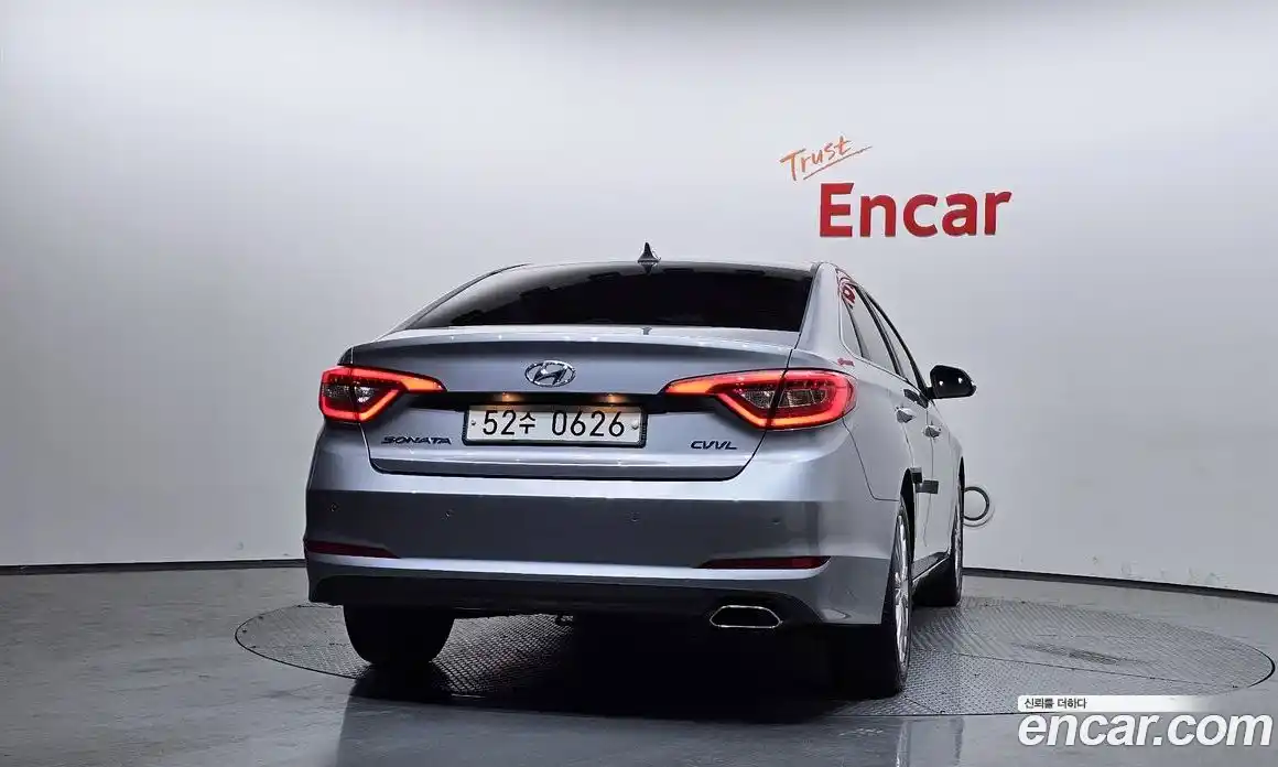 Hyundai Sonata 2016 2.0 Автомат в Москве № 113366, фото 5