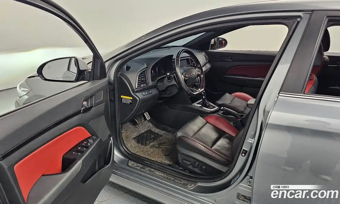 Hyundai Avante 2018 1.6 Автомат в Москве № 11709, фото 11