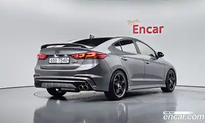 Hyundai Avante 2018 1.6 Автомат в Москве № 11709, миниатюра 2