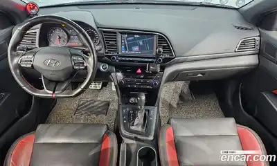 Hyundai Avante 2018 1.6 Автомат в Москве № 11709, миниатюра 7