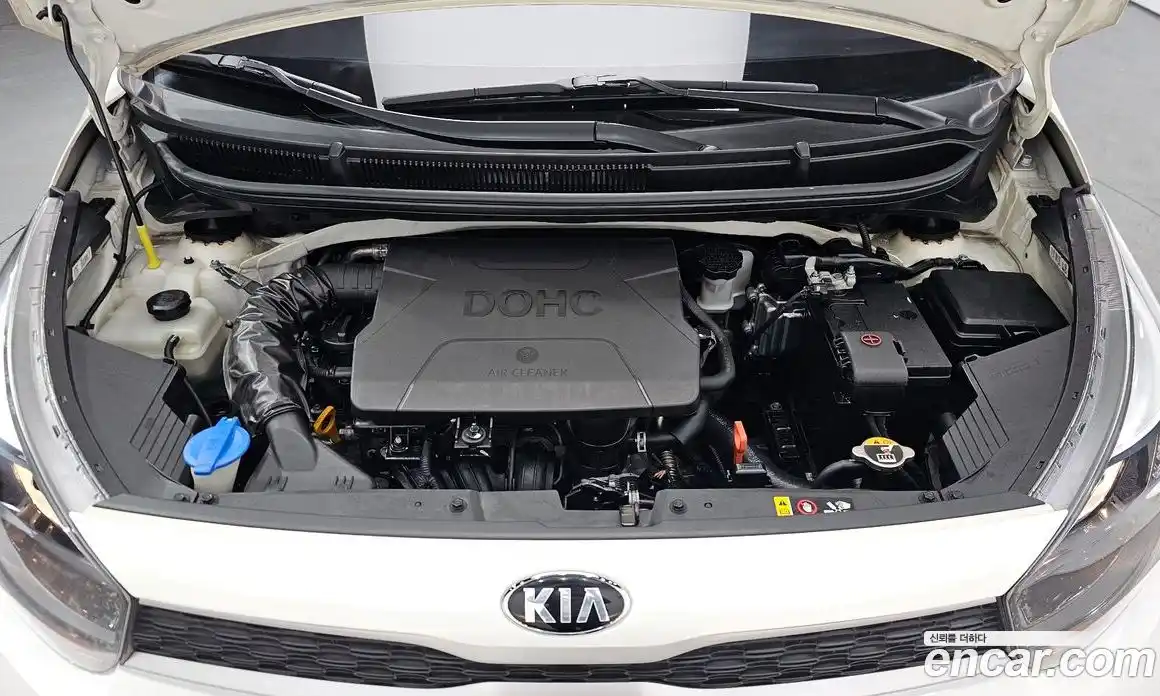 Kia Morning 2020 1.0 Автомат в Москве № 120444, фото 14