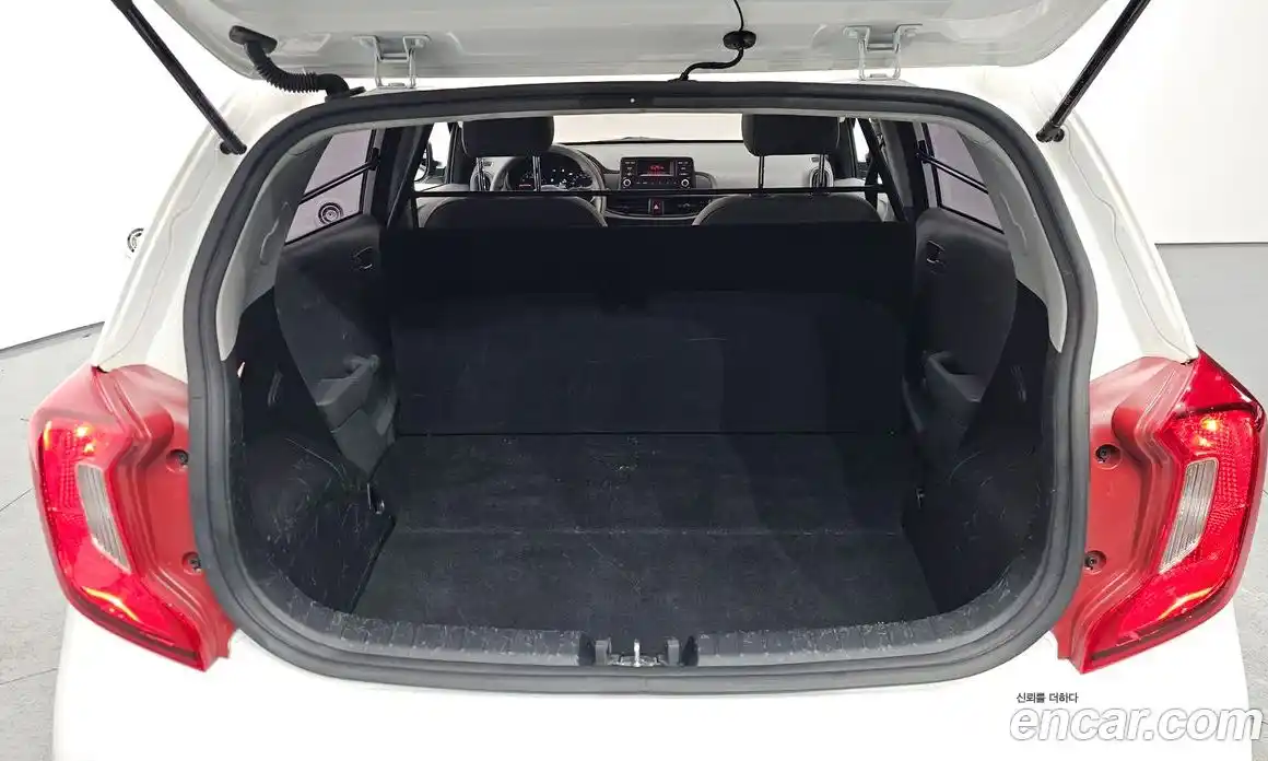 Kia Morning 2020 1.0 Автомат в Москве № 120444, фото 4