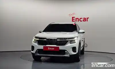 Kia Seltos 2023 1.6 Автомат в Москве № 120785, миниатюра 3