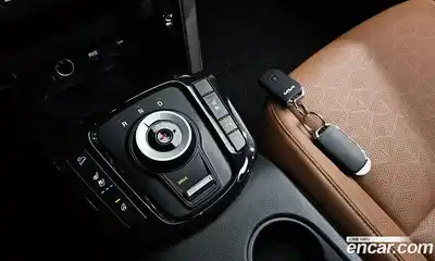 Kia Seltos 2023 1.6 Автомат в Москве № 120785, миниатюра 9