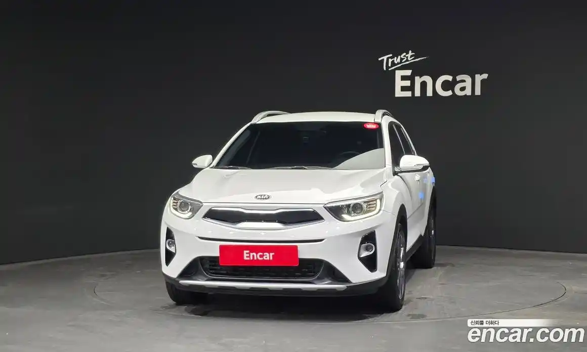 Kia Stonic 2020 1.4 Автомат в Москве № 121680, фото 1