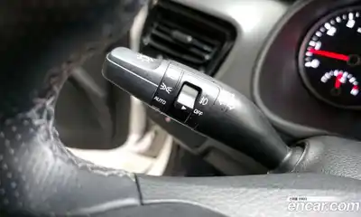 Kia Stonic 2020 1.4 Автомат в Москве № 121680, миниатюра 10