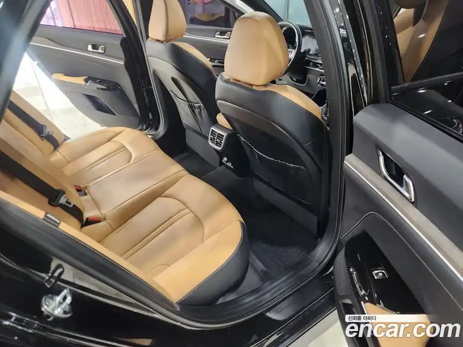 Kia K5 2021 2.0 Автомат в Москве № 122245, фото 11