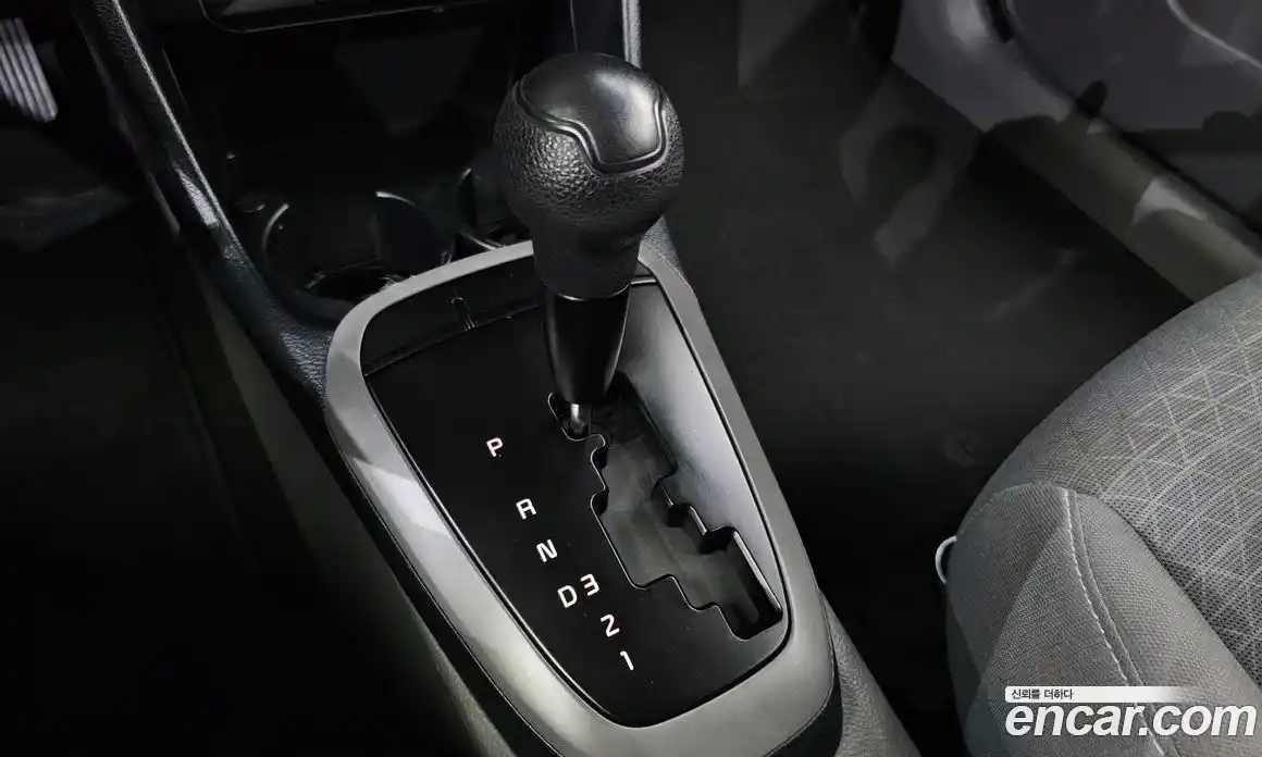 Kia Morning 2021 1.0 Автомат в Москве № 122279, фото 14