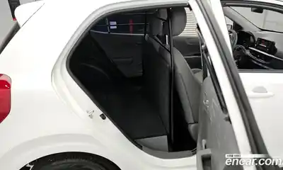 Kia Morning 2021 1.0 Автомат в Москве № 122279, миниатюра 2