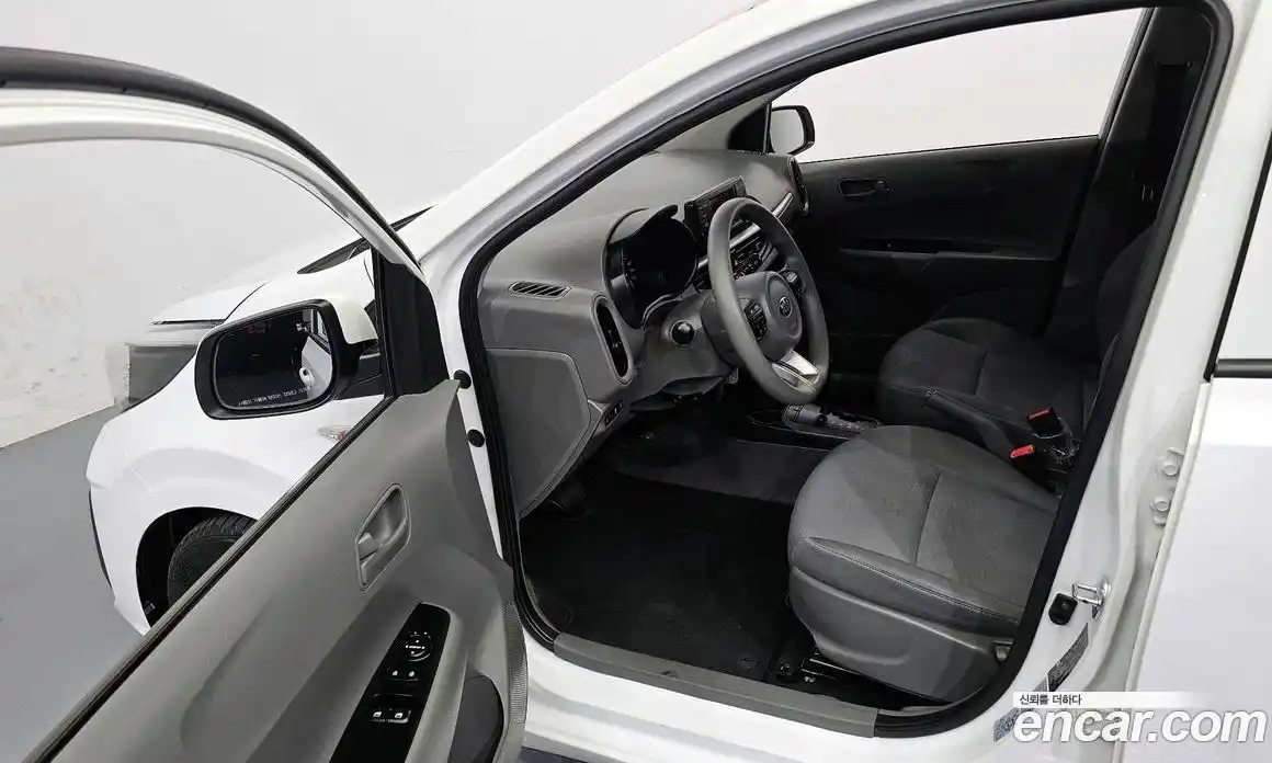 Kia Morning 2021 1.0 Автомат в Москве № 122279, фото 9