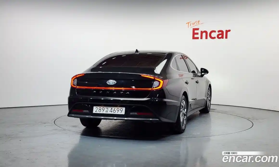 Hyundai Sonata 2021 2.0 Автомат в Москве № 126078, фото 13