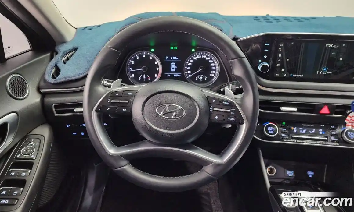 Hyundai Sonata 2021 2.0 Автомат в Москве № 126078, фото 19