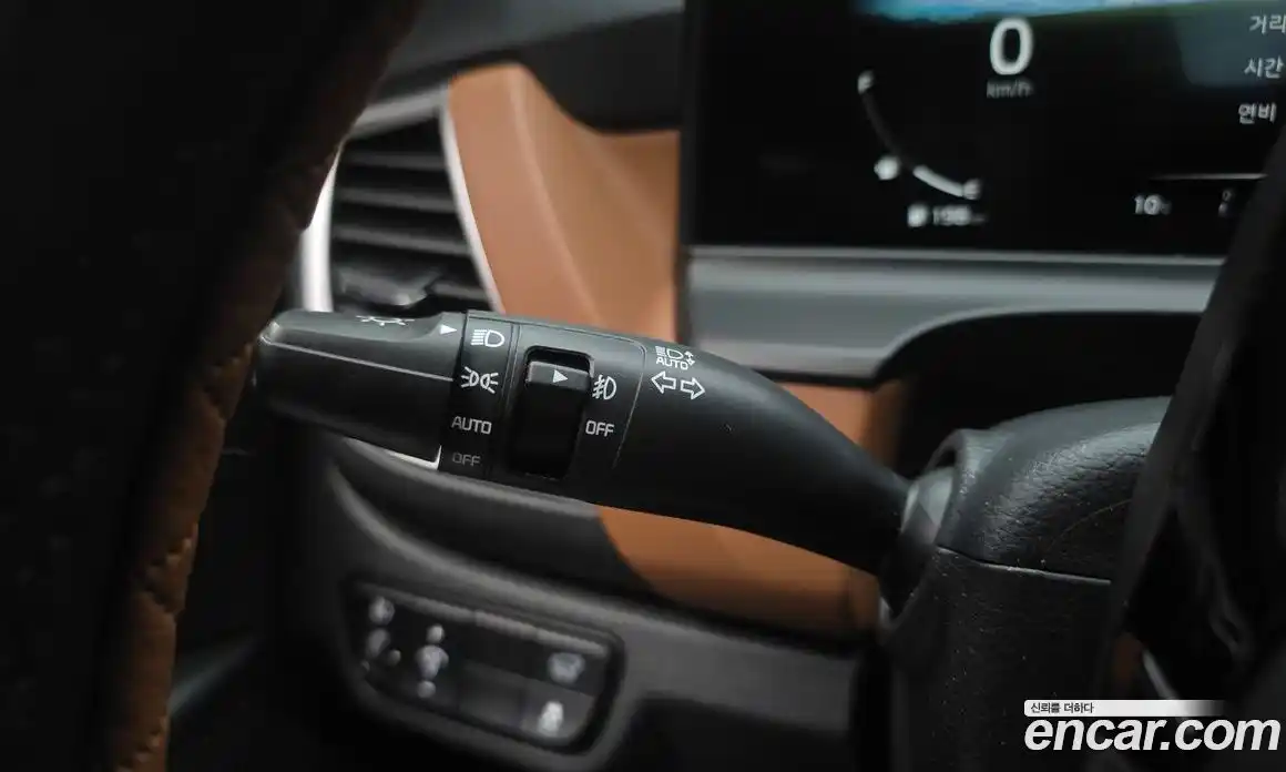 Kia Seltos 2024 1.6 Автомат в Москве № 127934, фото 1