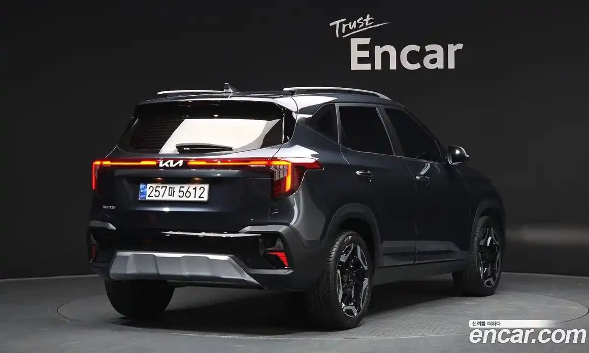 Kia Seltos 2024 1.6 Автомат в Москве № 127934, фото 16