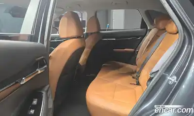 Kia Seltos 2024 1.6 Автомат в Москве № 127934, миниатюра 2