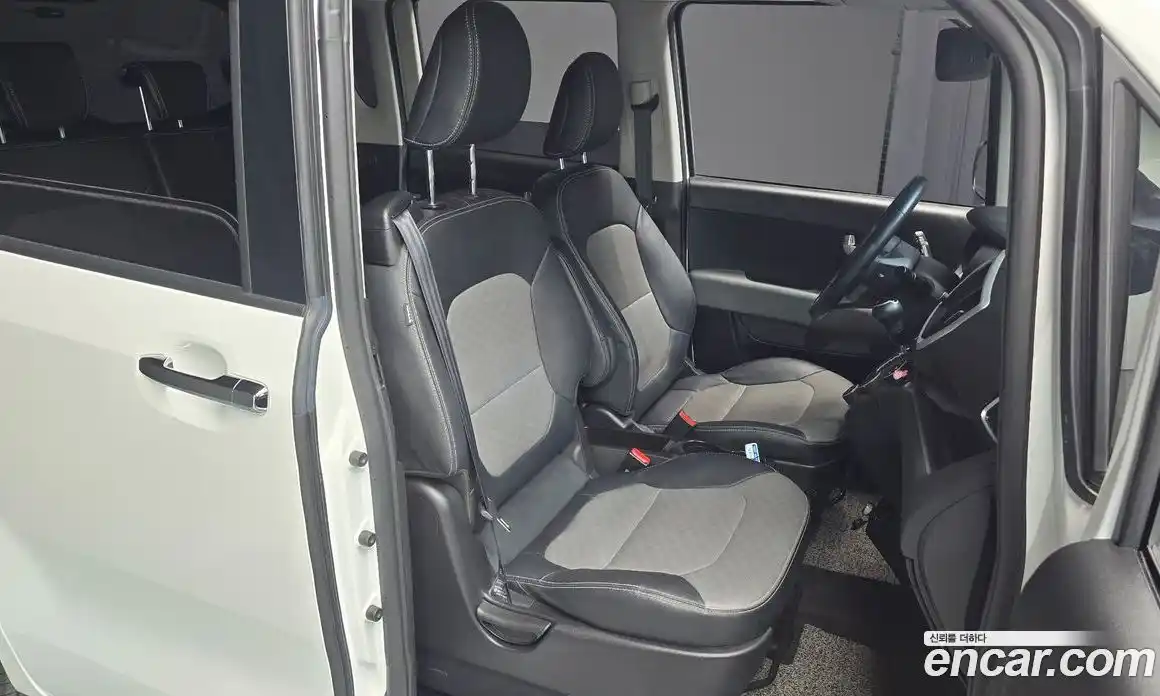 Kia Ray 2022 1.0 Автомат в Москве № 128414, фото 17