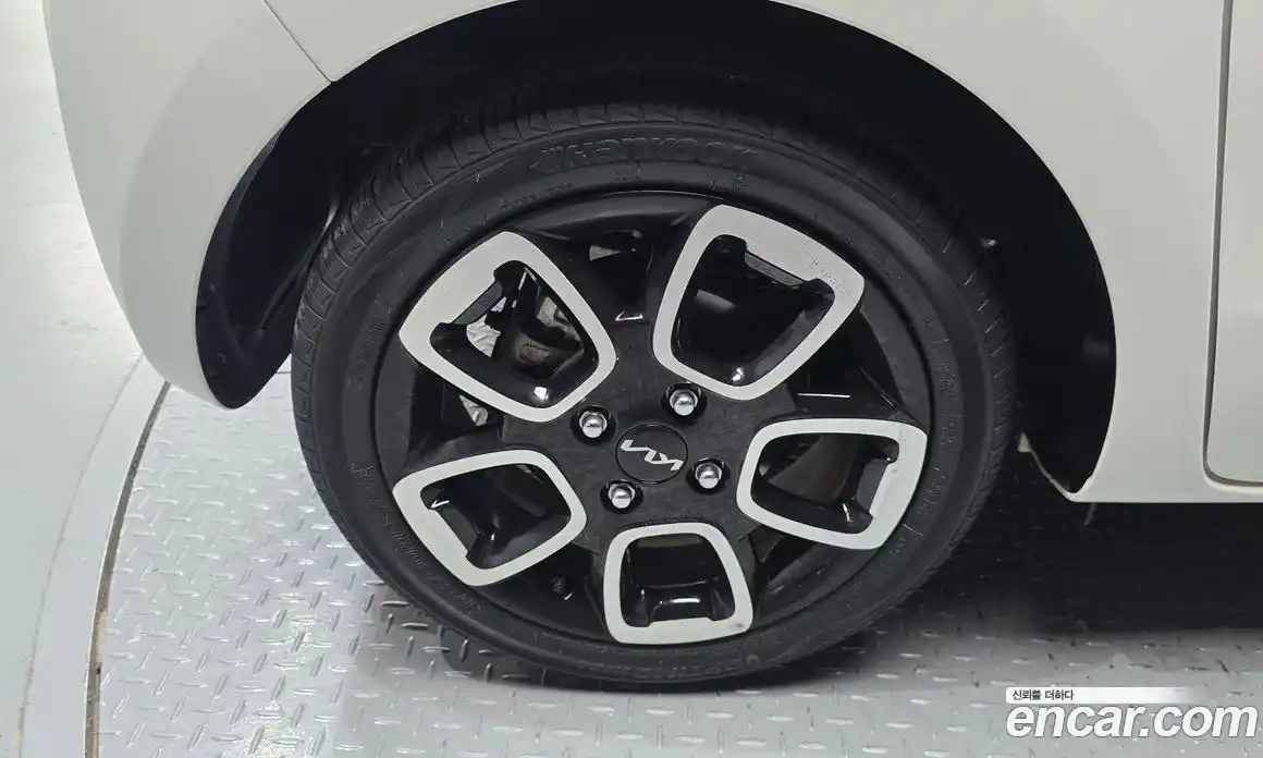 Kia Ray 2022 1.0 Автомат в Москве № 128414, фото 7