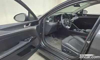 Kia K5 2021 2.0 Автомат в Москве № 131552, миниатюра 2