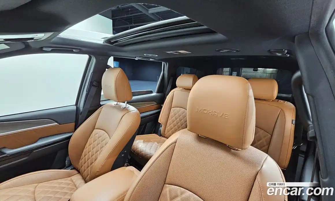 Kia Mohave 2023 3.0 Автомат в Москве № 131814, фото 14