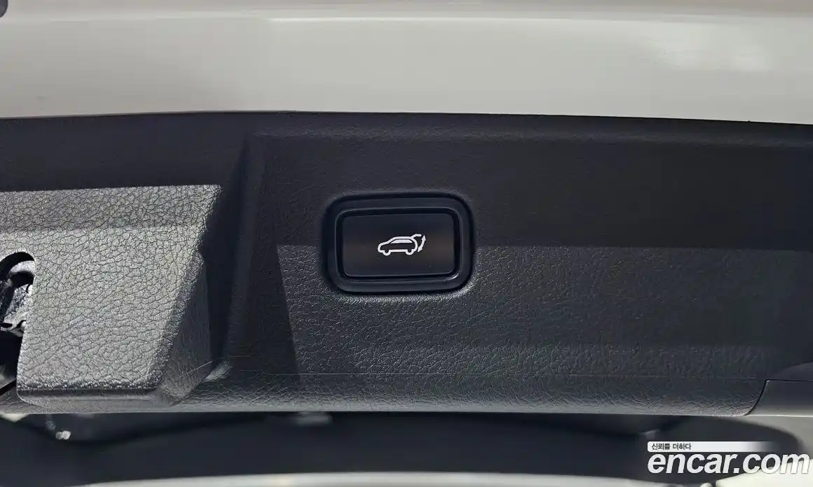 Kia Mohave 2023 3.0 Автомат в Москве № 131814, фото 17