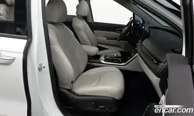 Kia Canival 2023 3.5 Автомат в Москве № 133743, миниатюра 11